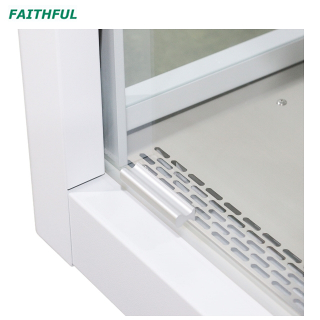  Mini Laminar Flow Cabinet
